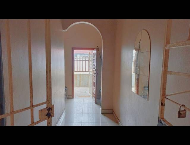 4 BEDROOM HOUSE FOR SALE IN KENILWORTH